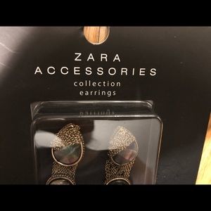 Zara Drop Earrings